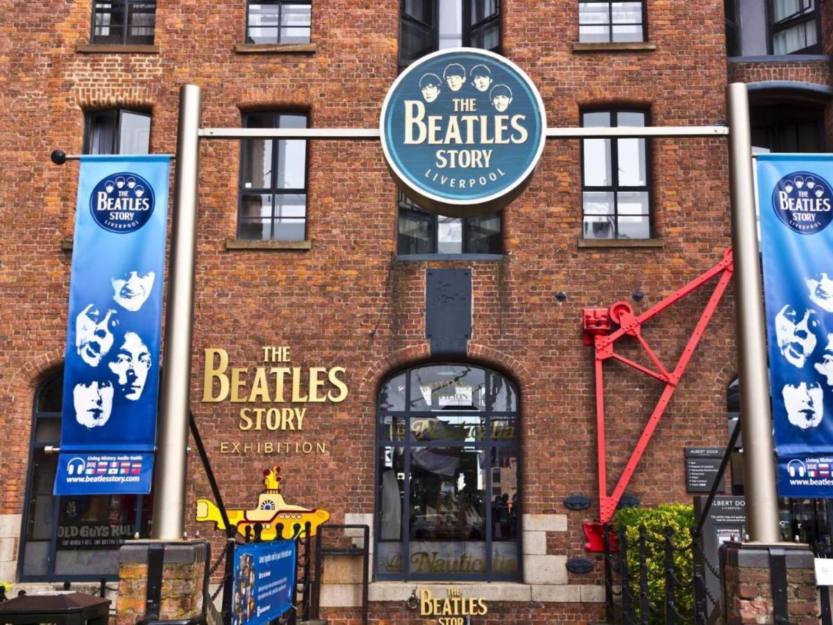 The Beech Street Rainbow With Private Parking Apartment Liverpool